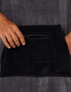 OCEAN & EARTH BREAK PONCHO CHARCOAL -Ocean Motion Shop ocean earth poncho in spugna charcoal 3