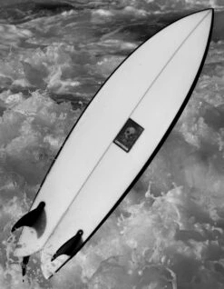 PUKAS 5'10" CHRIS CHRISTENSON PEGASO TWIN FIN BLACK -Ocean Motion Shop pukas chris christenson 5 10 pegaso twin fin black 3