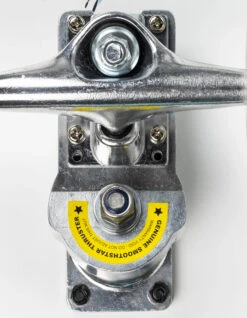 QUIKSILVER 31" SURFSKATE BOLT PWRD BY SMOOTHSTAR -Ocean Motion Shop quiksilver 31 surfskate bolt pwrd by smoothstar 1