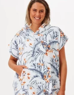 RIP CURL DIAMOND BAY HOODED TOWEL LIGHT BLUE 8 RIP CURL DIAMOND BAY HOODED TOWEL LIGHT BLUE -Ocean Motion Shop rip curl diamond bay poncho donna light blue 2